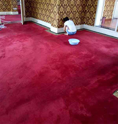 大面積地毯怎么清洗，如何清洗地毯